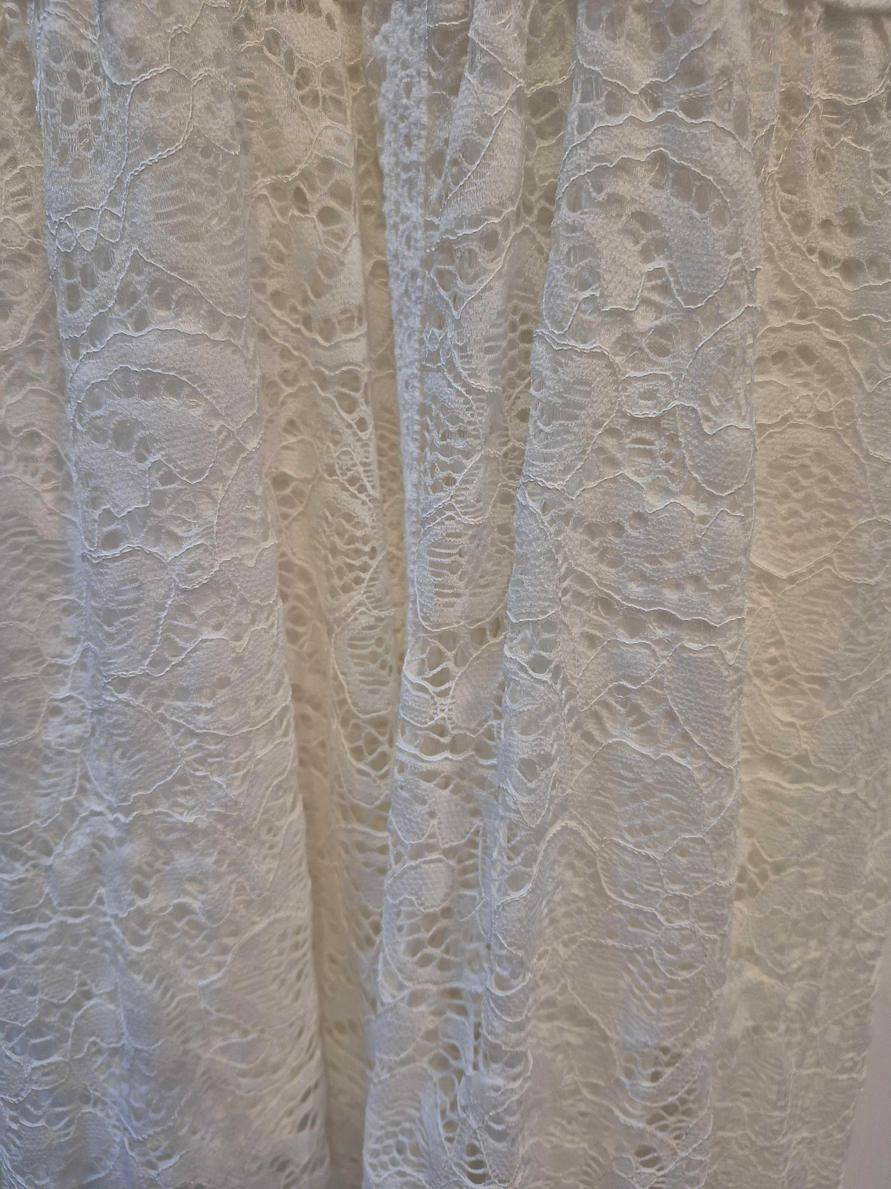 Robe dentelle chic